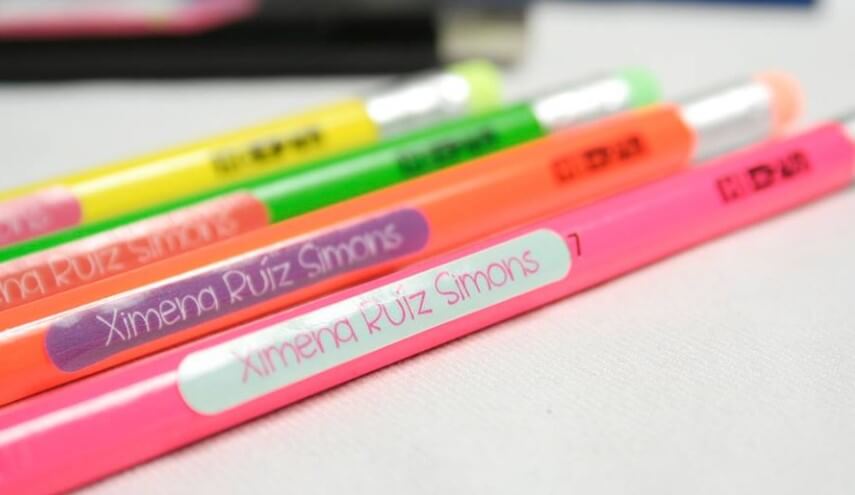 Razones para elegir las etiquetas personalizadas de vuelta al cole con Pekokis